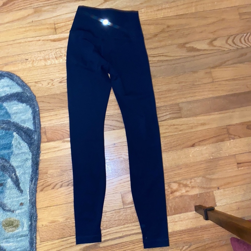 Lululemon Wunder Under HR 28” leggings, brand new, color is tru navy, size 2